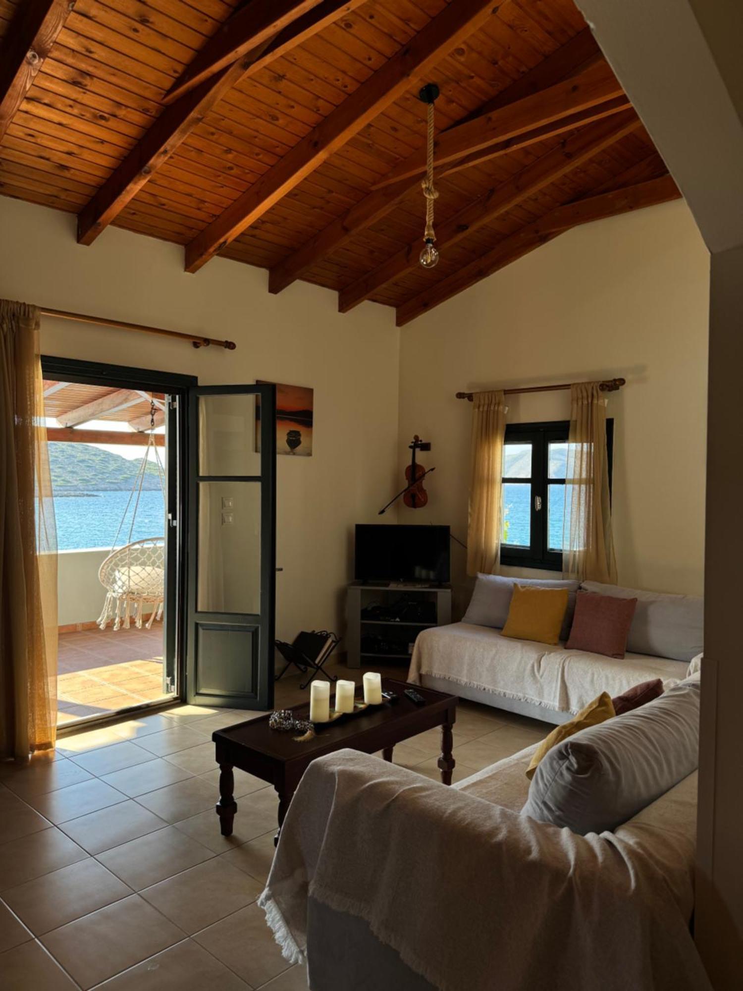 Tholos Alexandra'S Beachfront House Kavoúsion Esterno foto